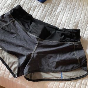 Lulu lemon Running Short